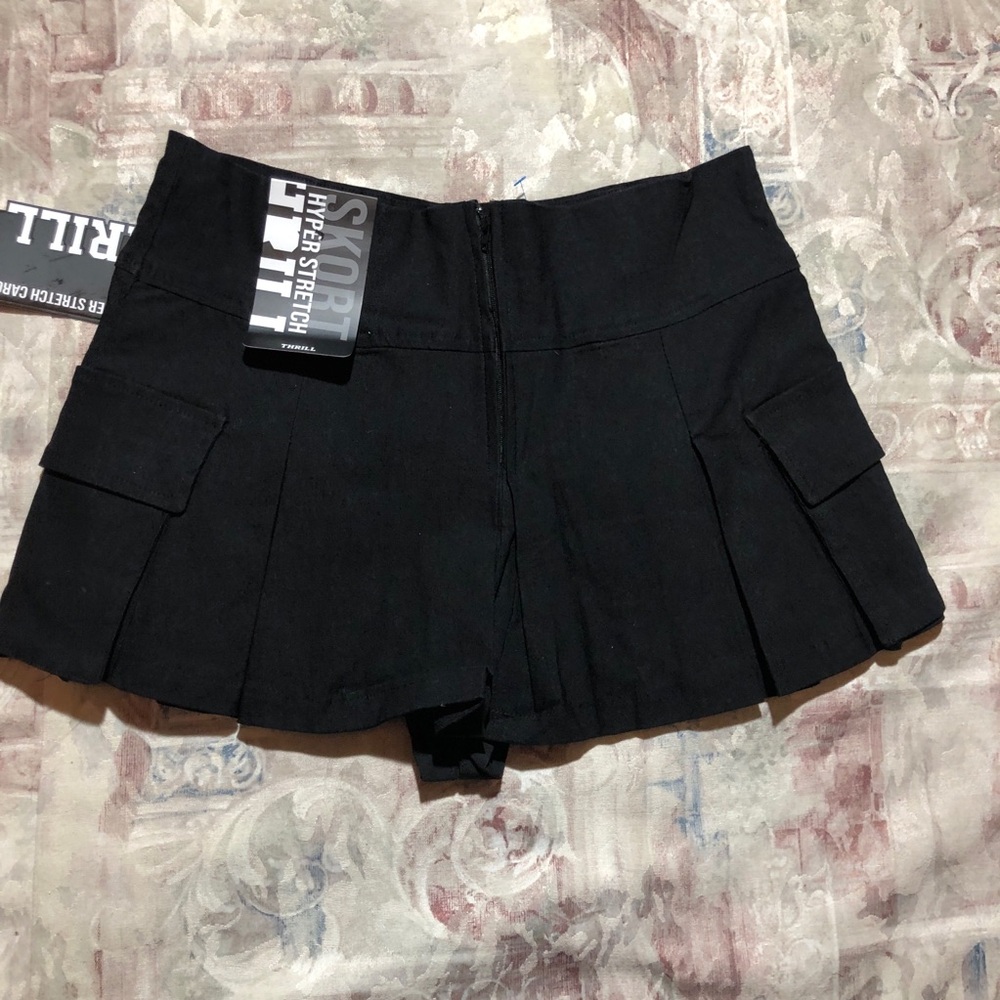 Thrill Black Stretch Skort Size L - Picture 4 of 7